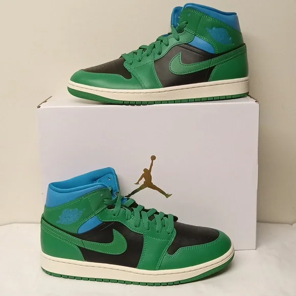 Wmns Air Jordan 1 mid
